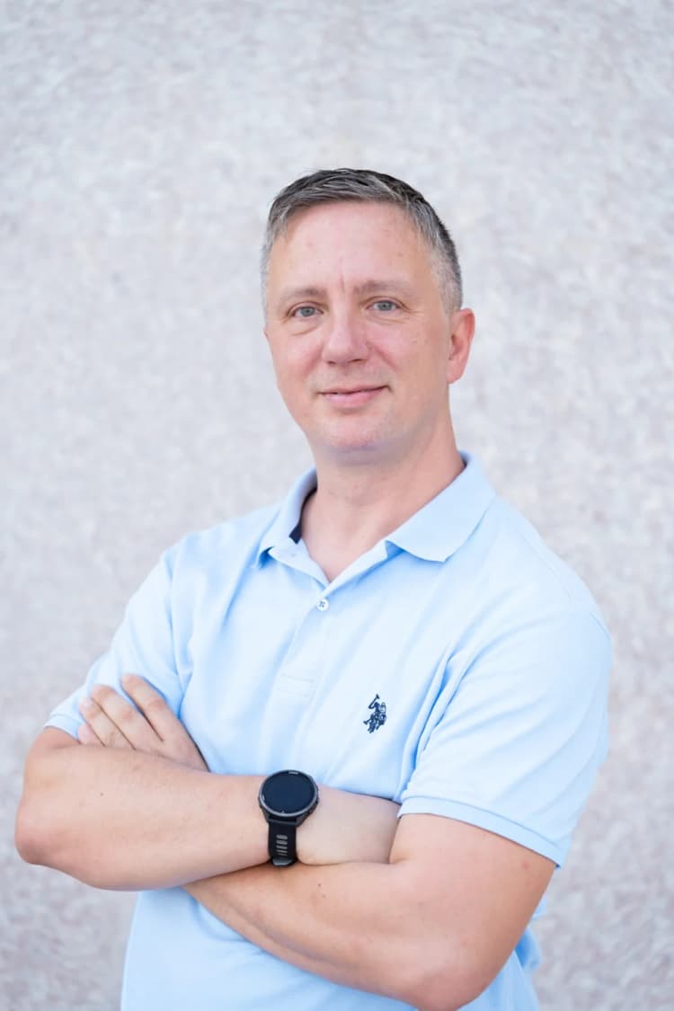 Portrait of Alessandro Sappia, author of Silicon Heartbeats